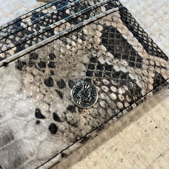Ann Klein Snake Embaed Leather Wallet Change Purse - Picture 7 of 8